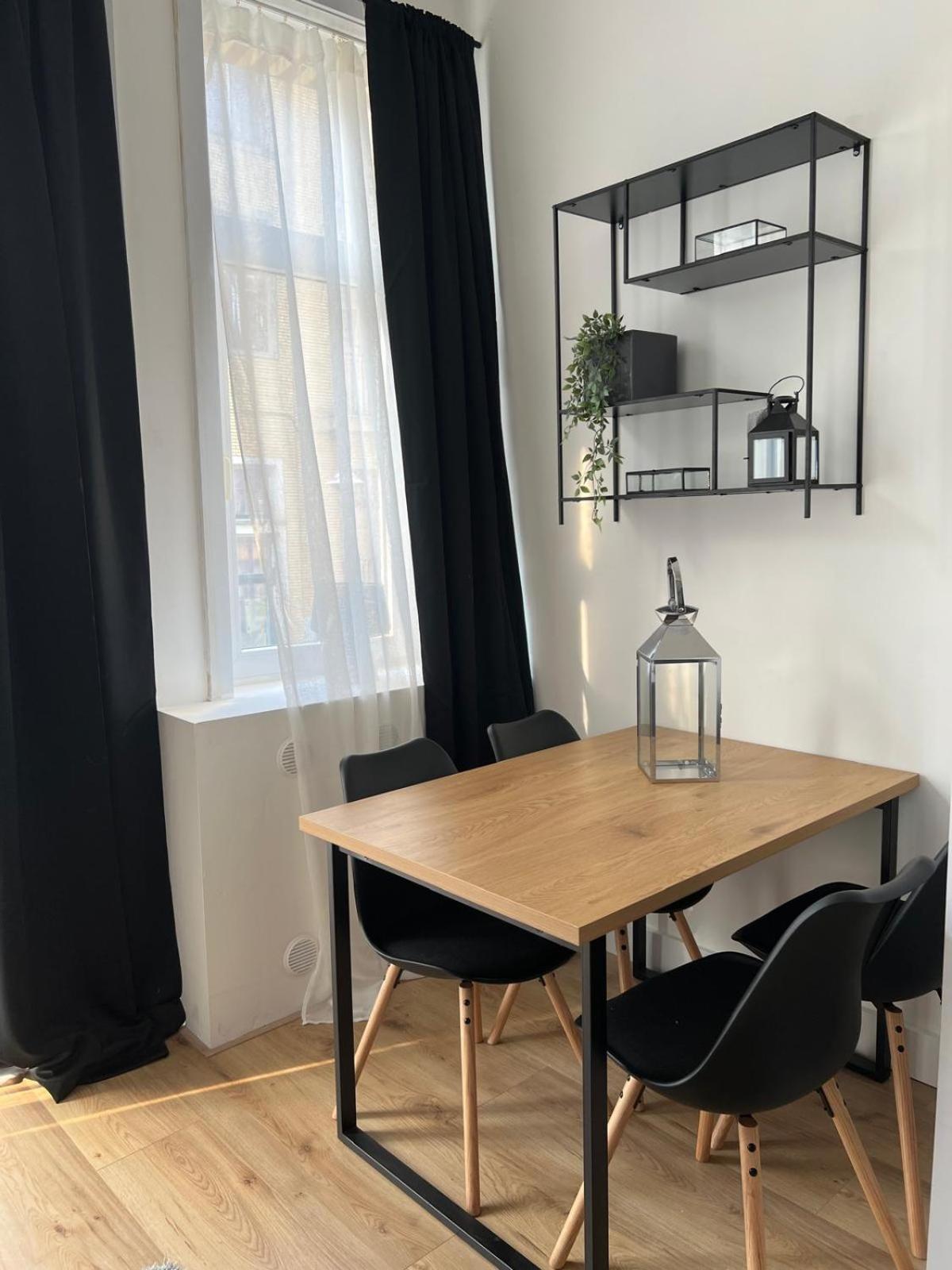 2 Bedroom Apartment 1 Floor In Blankenberge Vrijheidstraat 3 Luaran gambar